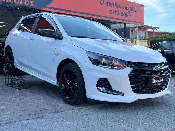 CHEVROLET ONIX 1.0 TURBO FLEX RS AUTOMÁTICO